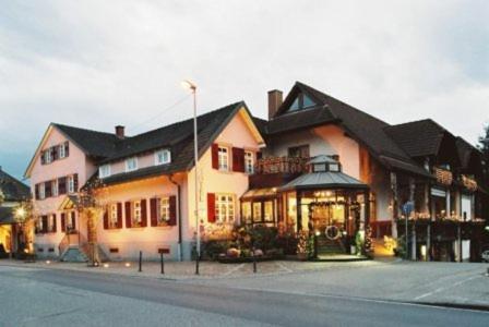 Hotel-Restaurant Adler Lahr/Schwarzwald Kültér fotó
