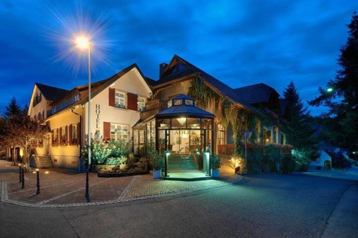 Hotel-Restaurant Adler Lahr/Schwarzwald Kültér fotó